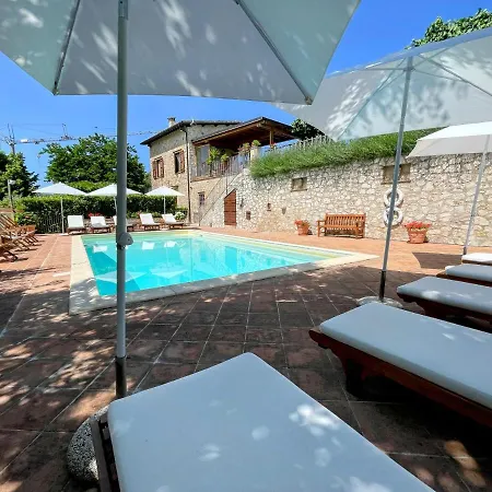 Torretta Sleeps 5 With Pool And Exclusive Gardens Private Verandah Lodge *