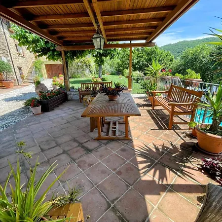 Torretta Sleeps 5 With Pool And Exclusive Gardens Private Verandah Lodge *