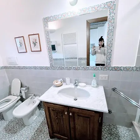 Torretta Sleeps 5 With Pool And Exclusive Gardens Private Verandah ロッジ Strettura