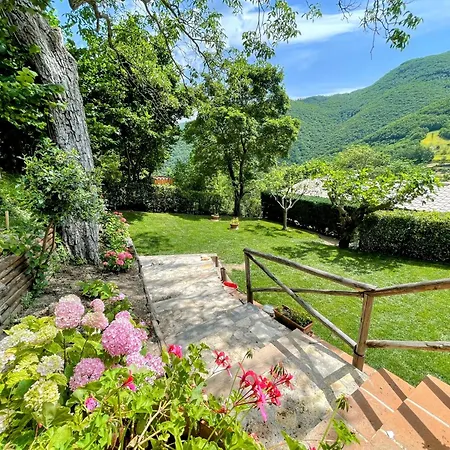 ロッジ Torretta Sleeps 5 With Pool And Exclusive Gardens Private Verandah Strettura