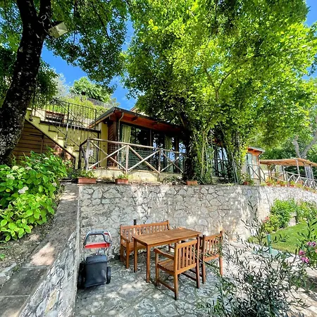 Torretta Sleeps 5 With Pool And Exclusive Gardens Private Verandah