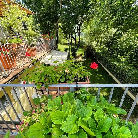 Torretta Sleeps 5 With Pool And Exclusive Gardens Private Verandah ロッジ