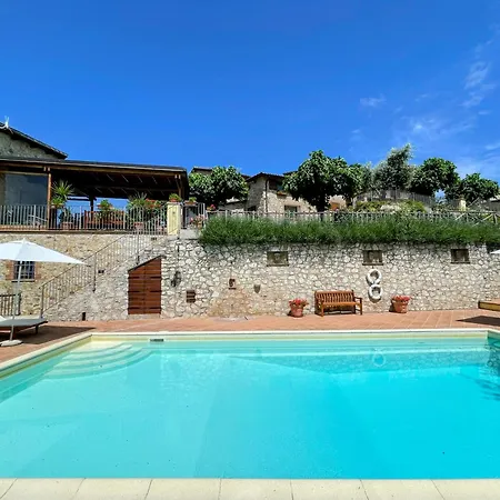Torretta Sleeps 5 With Pool And Exclusive Gardens Private Verandah Lodge Strettura