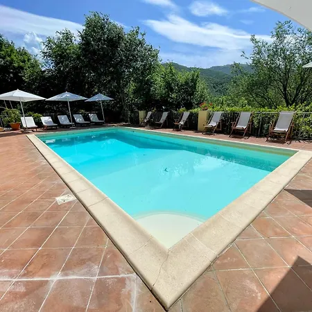 Torretta Sleeps 5 With Pool And Exclusive Gardens Private Verandah *