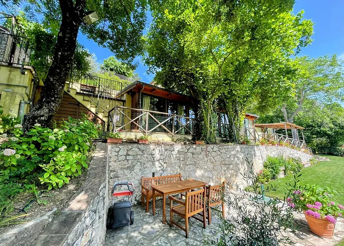 Torretta Sleeps 5 With Pool And Exclusive Gardens Private Verandah